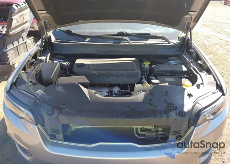 2020 Jeep Cherokee Latitude Plus 4X4 from USA, damaged, VIN 1C4PJMLBXLD545409